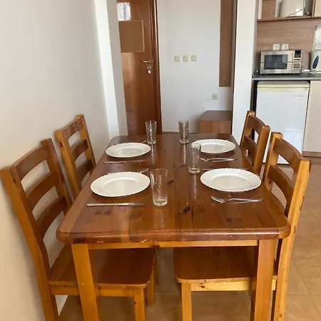 Sea Views, 1 Bedroom At Lazur 2 公寓 圣弗拉斯