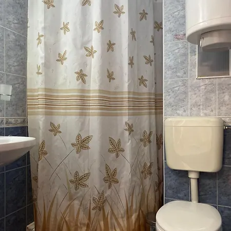 Sea Views, 1 Bedroom At Lazur 2 圣弗拉斯